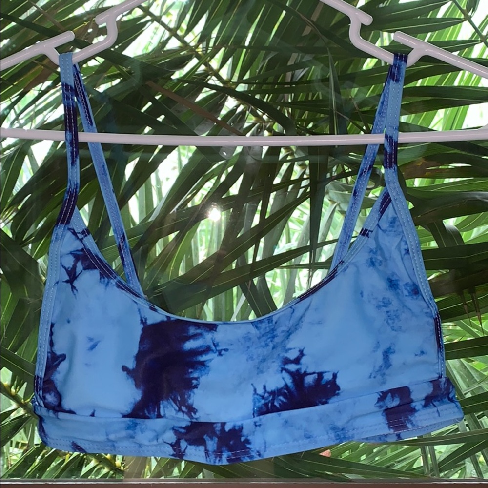 Swimsuit top